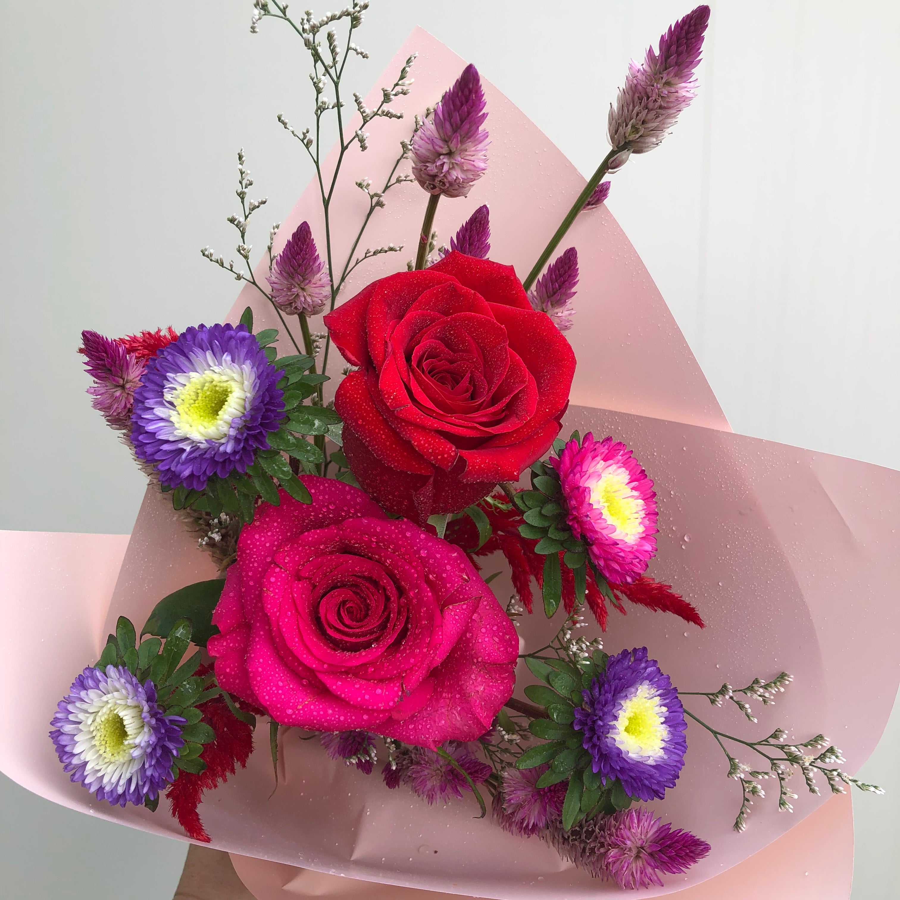 Petite to Deluxe bouquet sizes available